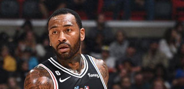 黄蜂队球员拉塞尔遭遇伤病困扰的简单介绍