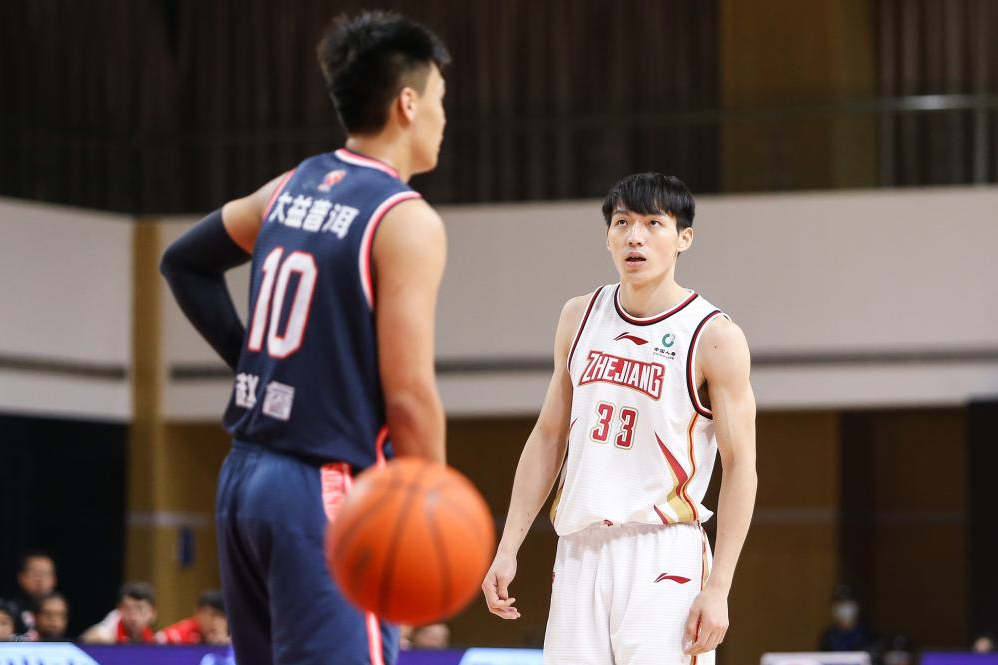 浙江球队成功逆转，赢得马枪战的简单介绍