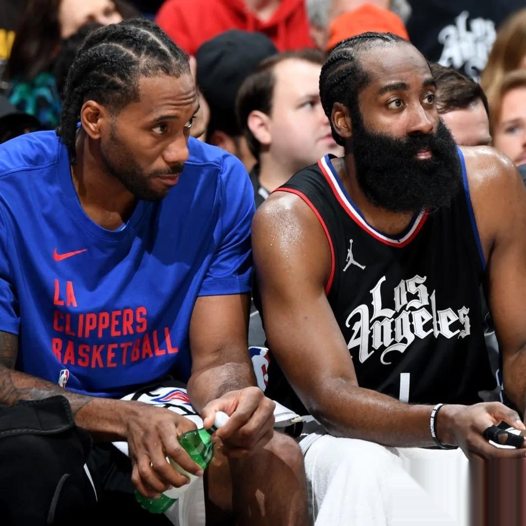 快船主场失利，球迷纷纷表达失望