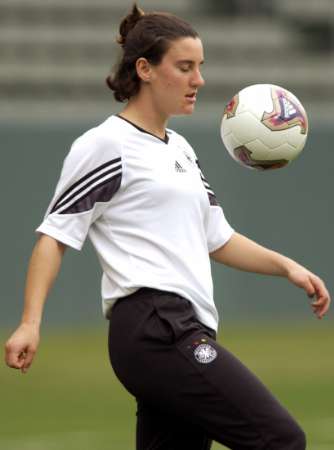 德国女足在比赛中取得惊人成绩