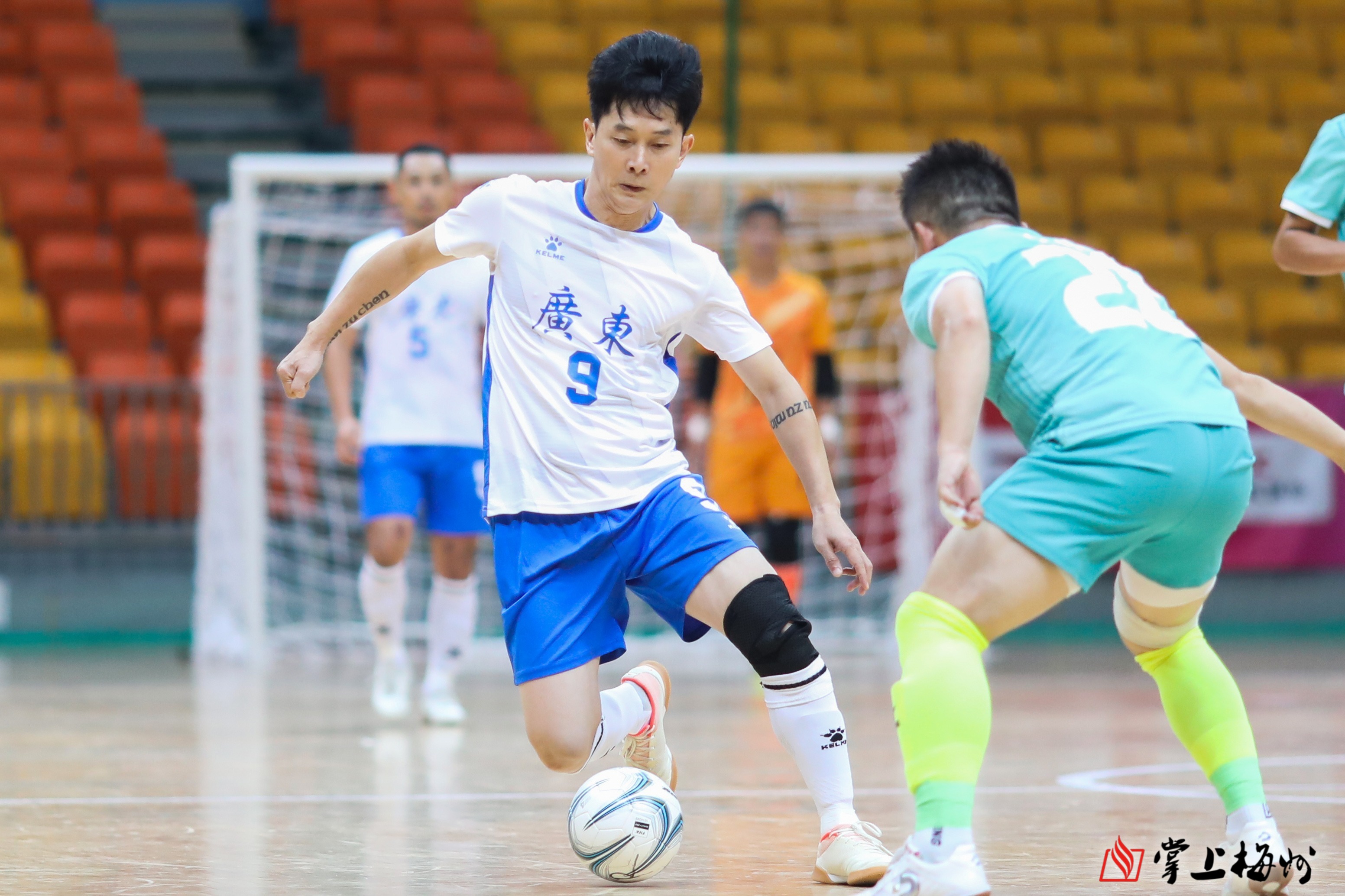 足球小组赛落幕，强队悉数晋级