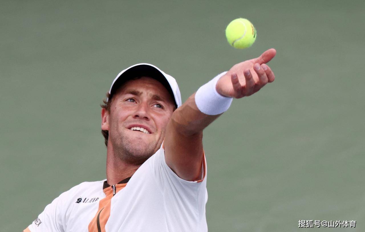 关于法网完胜美网，鲁德关键制胜的信息