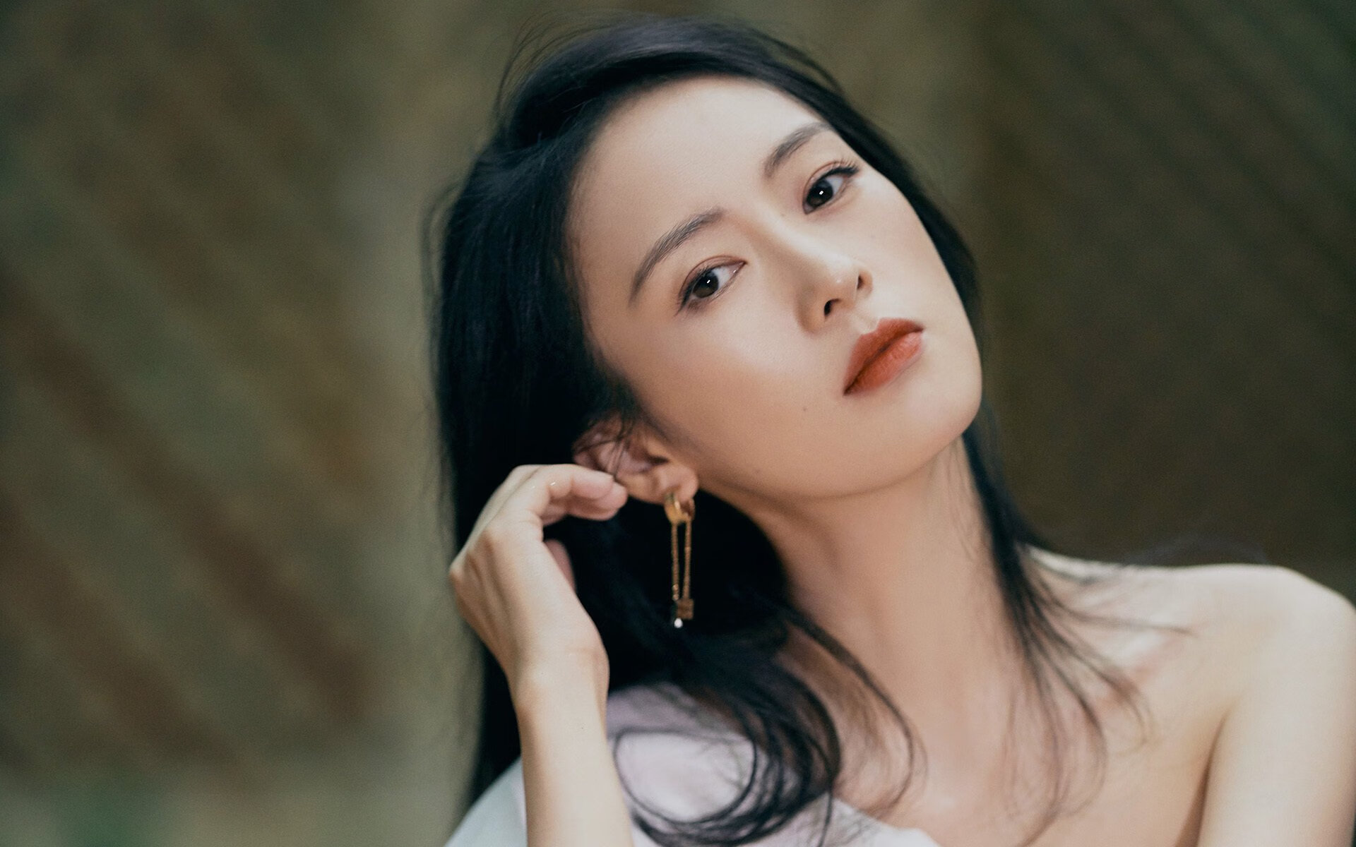 雷火电竞-铁闸与利刃，坎特的关键回合，如何守护里昂的荣耀之夜？