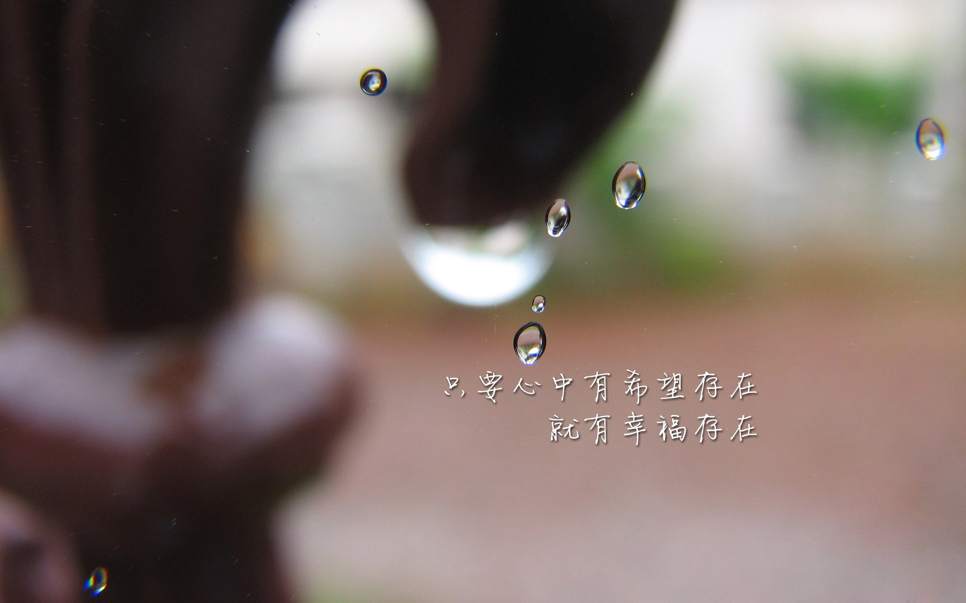 雷火电竞-隔空对话，雄鹿的团队海啸与乔治的手术刀切割