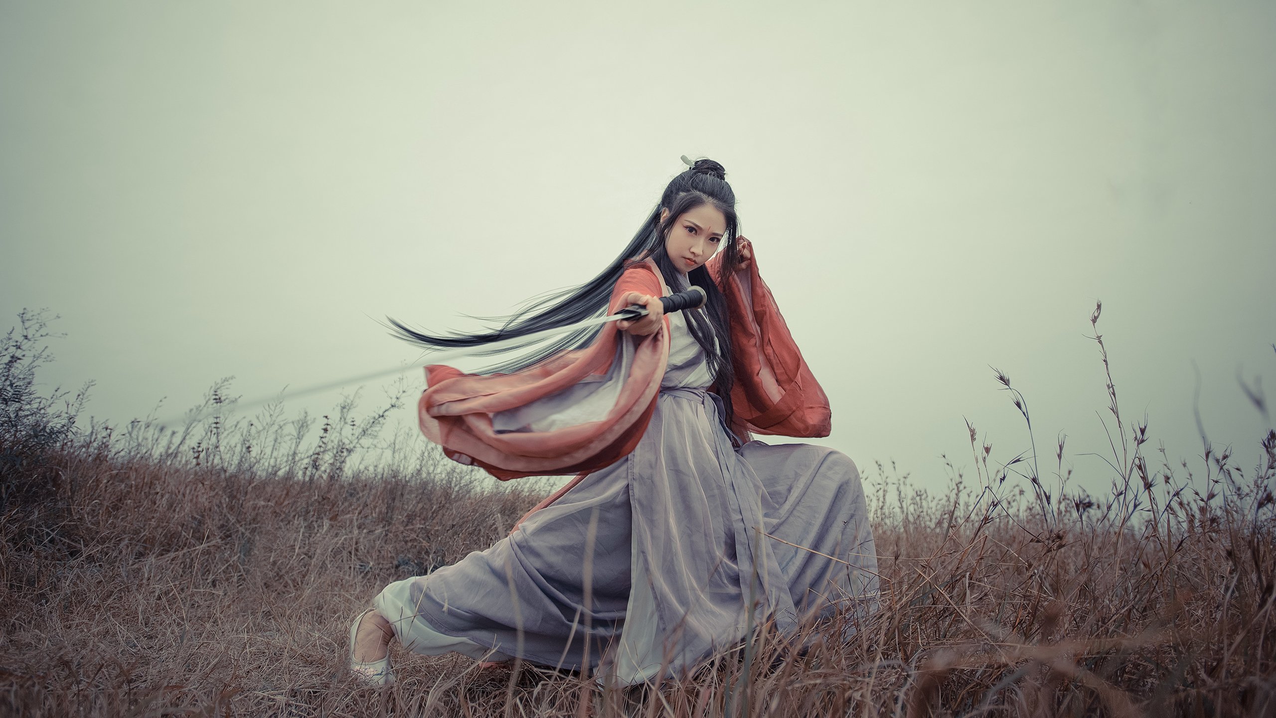 雷火电竞app-当足球遇上篮球，加维在橙红战场用足球灵魂完成抢七绝杀