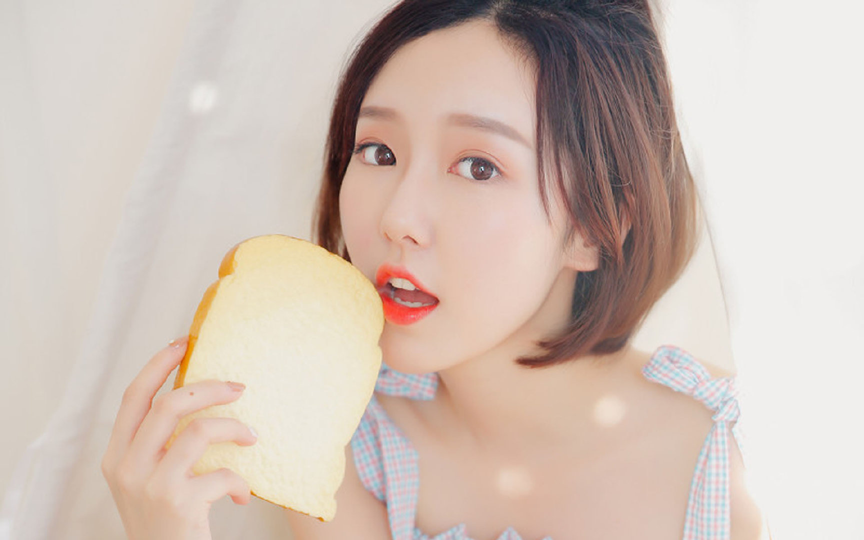 雷火电竞简介-赛场胜负与历史棋局，当关键先生布鲁诺冲垮日本